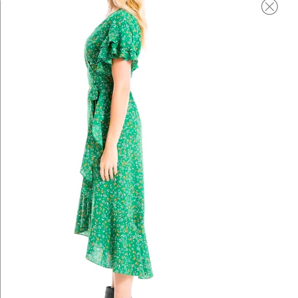 SALE❗️Max Studio Dress - Picture 3 of 3